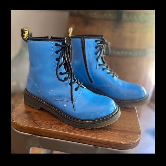 Doc, Dr. Martens 1460Y Sky Blue boots. Size 5 men’s, 6 ladies, EU 37. - Picture 6 of 7